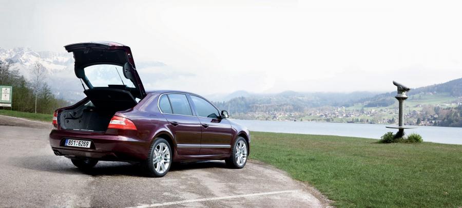  Skoda Superb 2008 года  (фото 99 из 131)